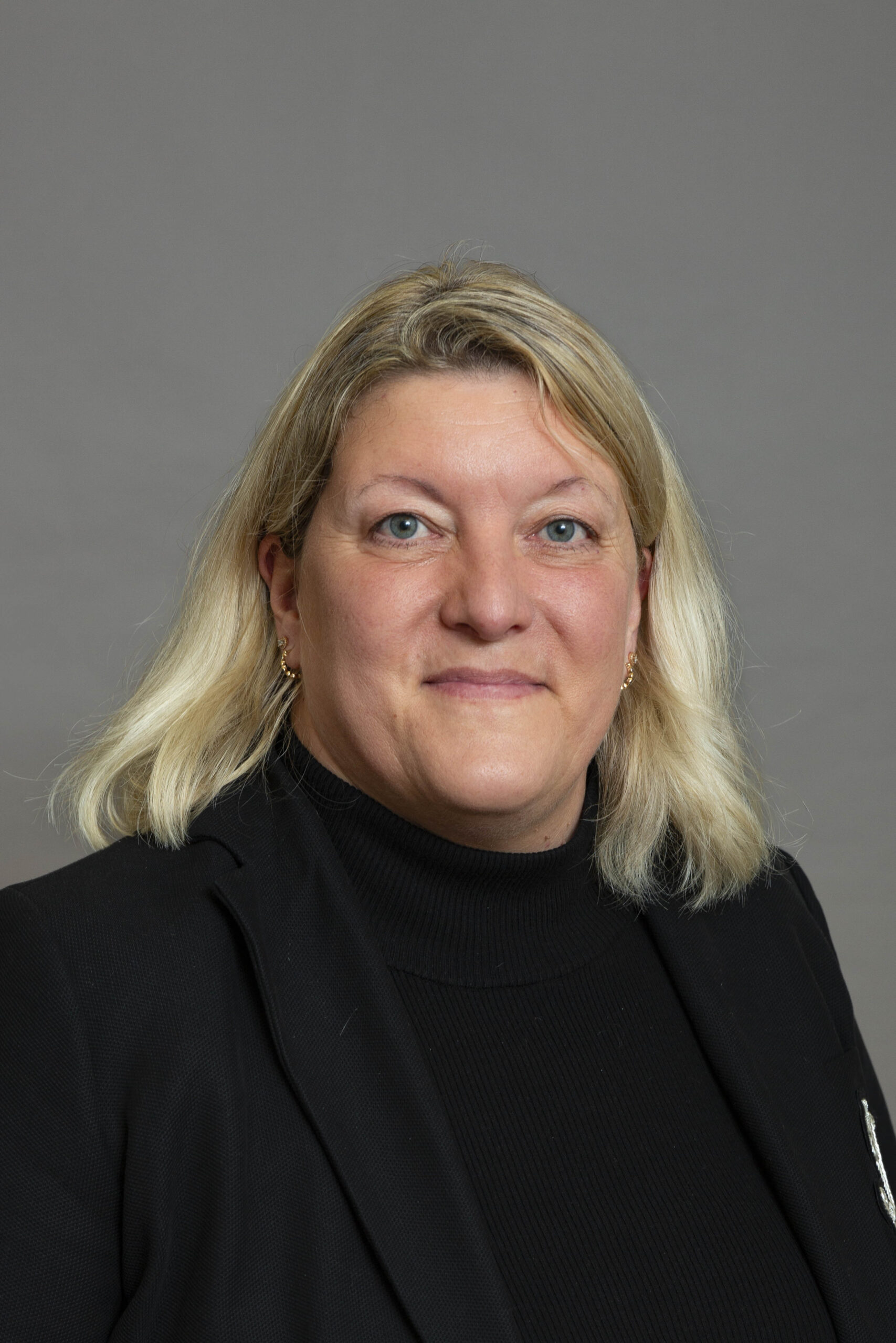 Agnès BOSDARROS-WARINGHEM